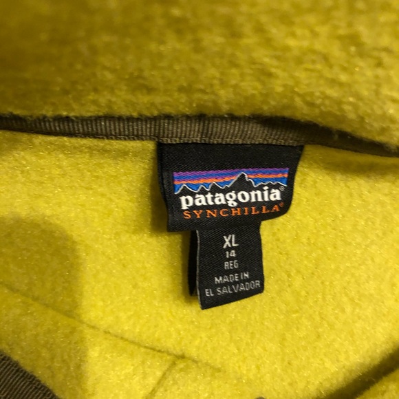 LIKE NEW!! Patagonia Synchilla Fleece Pullover - Picture 2 of 5